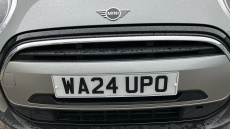 MINI Hatchback 1.5 Cooper Classic Premium 3dr Auto Petrol Hatchback